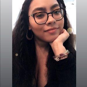 Meet your Posher, Jinary